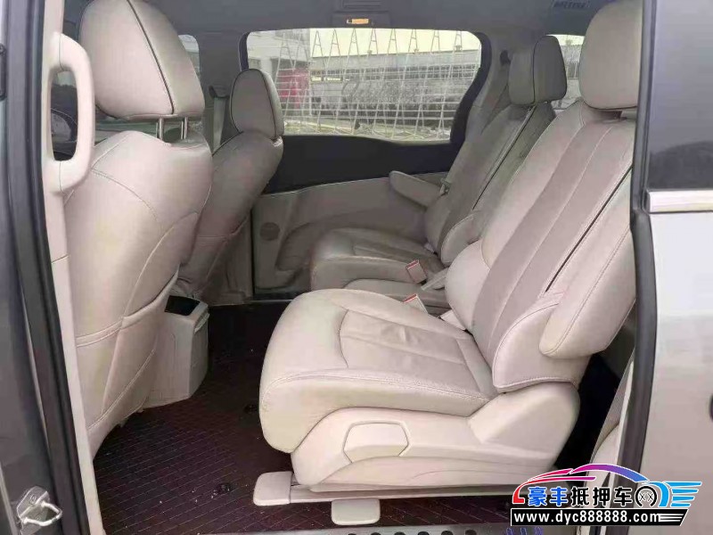 21年别克GL8轿车抵押车出售