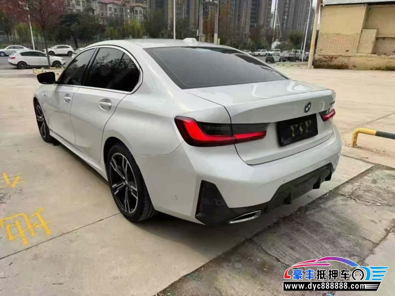 24年宝马3系轿车抵押车出售