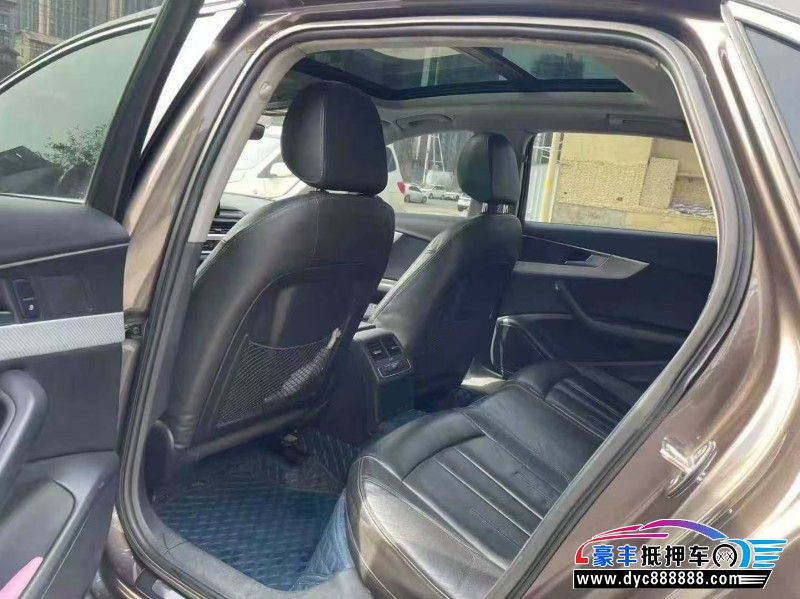 17年奥迪A4L轿车抵押车出售