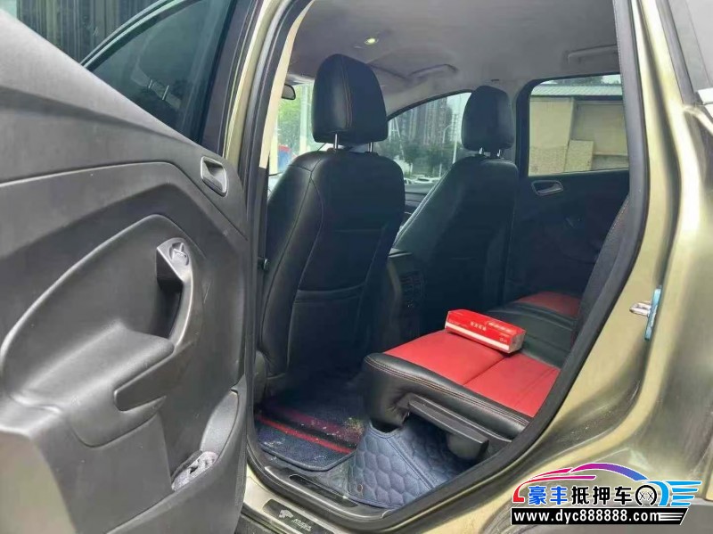 17年福特翼虎轿车抵押车出售