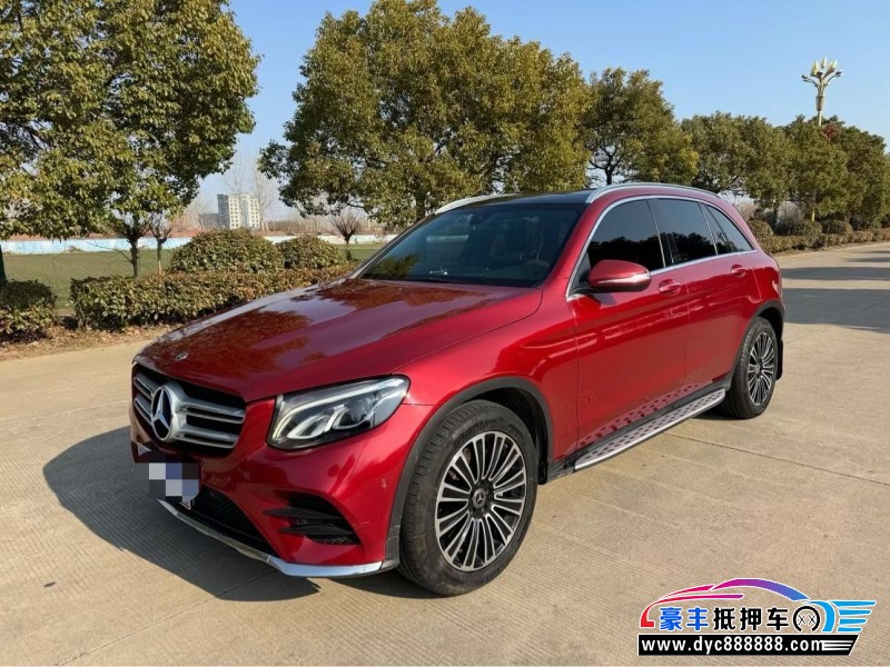 19年奔驰GLC轿车抵押车出售
