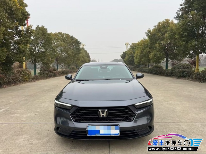 抵押车出售24年本田雅阁轿车
