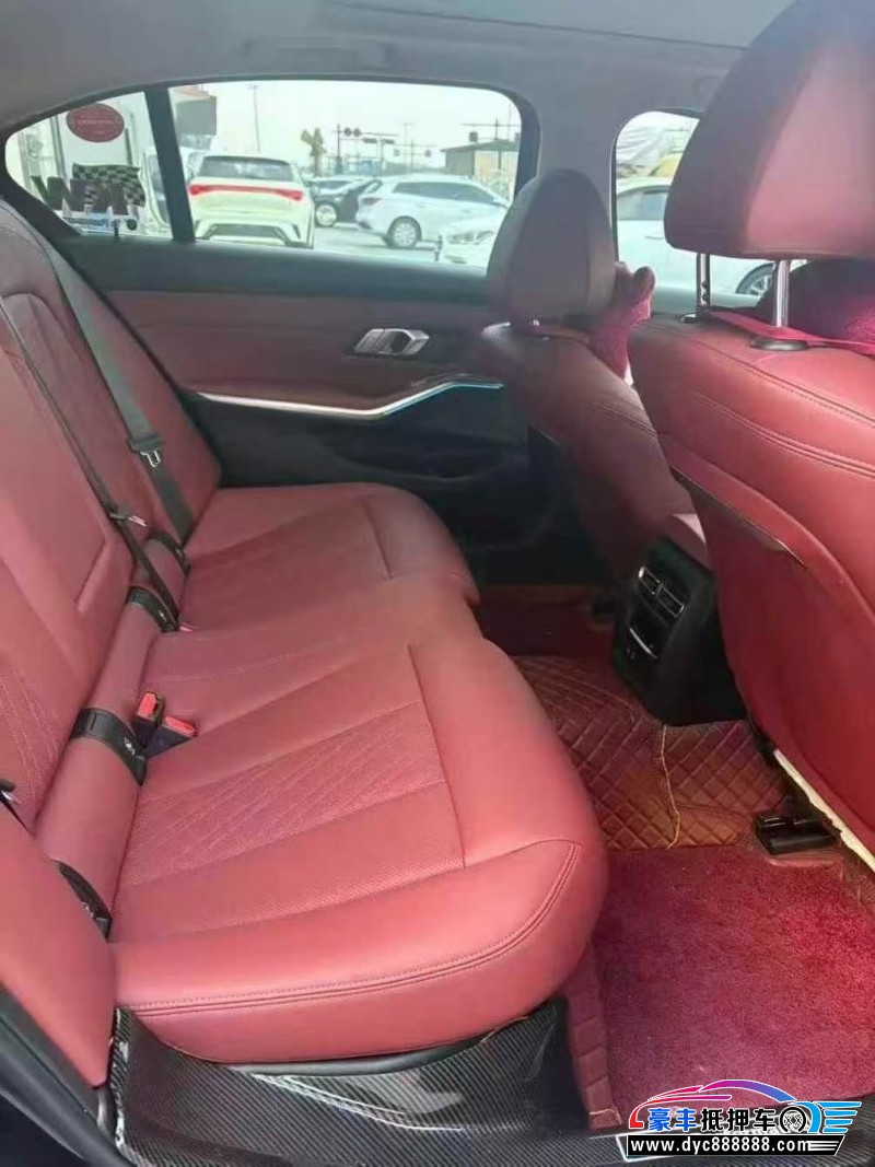 23年宝马3系轿车抵押车出售