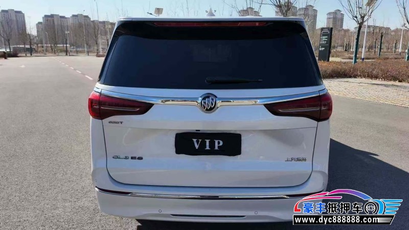 22年别克GL8轿车抵押车出售