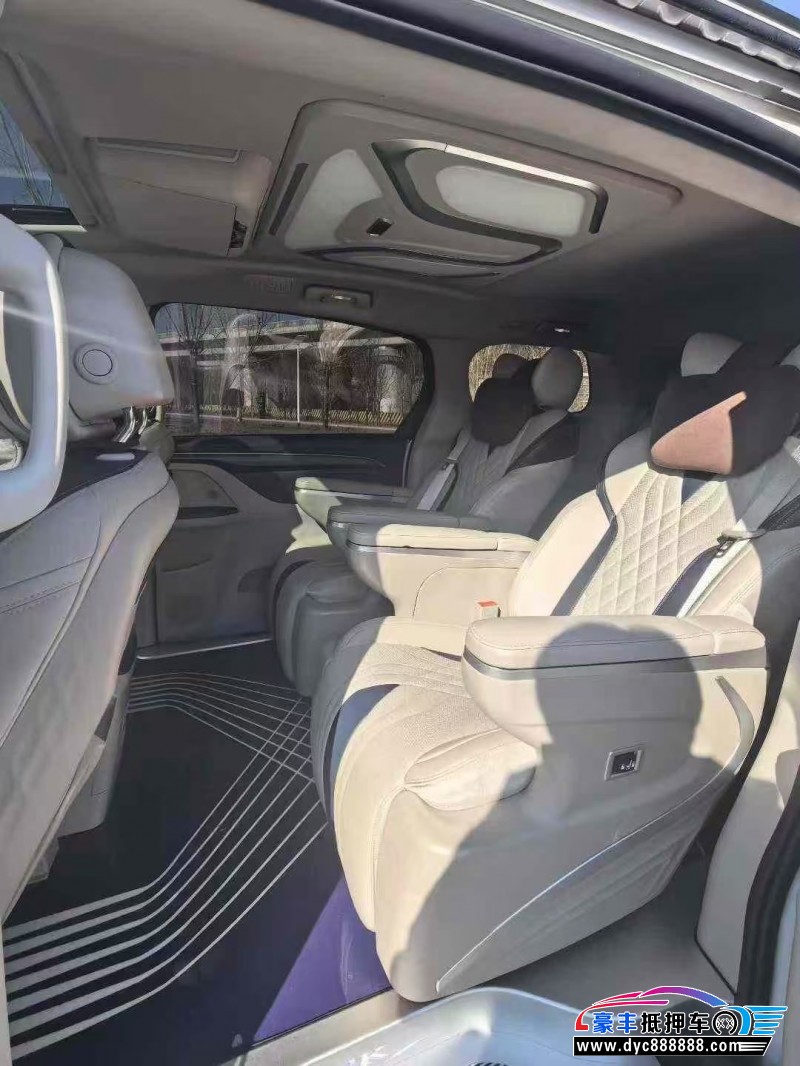 22年别克GL8轿车抵押车出售