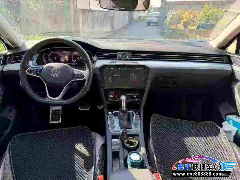 24年大众迈腾轿车抵押车出售