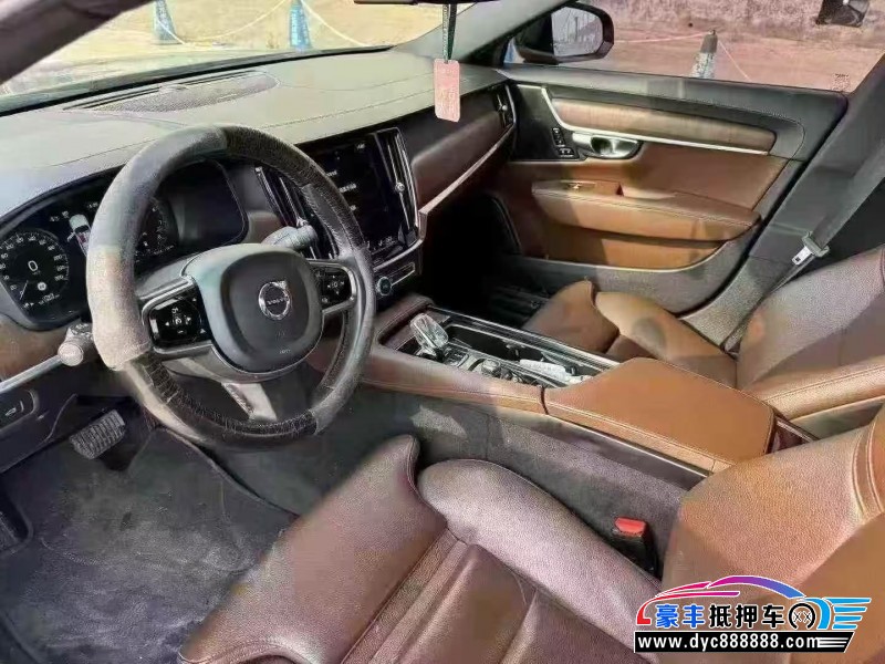 21年沃尔沃S90轿车抵押车出售