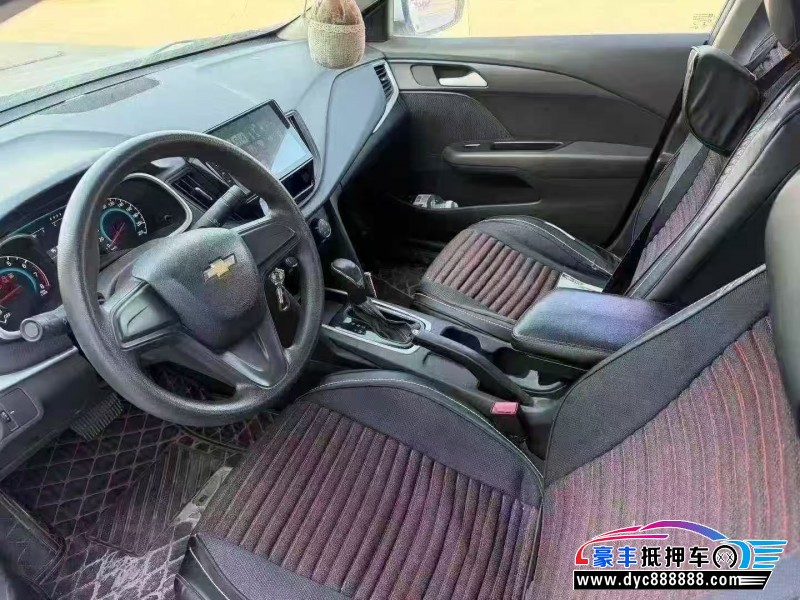 17年雪佛兰科沃兹轿车抵押车出售