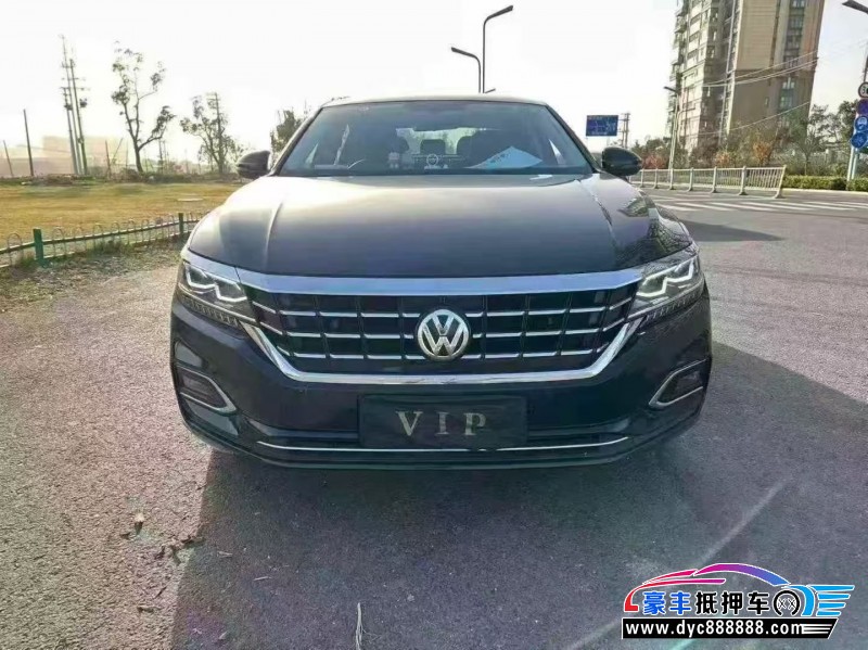 抵押车出售20年大众帕萨特轿车