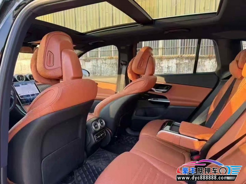 23年奔驰GLCSUV抵押车出售