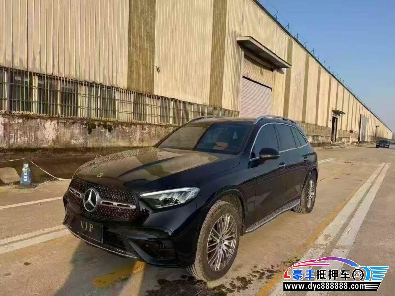 23年奔驰GLCSUV抵押车出售