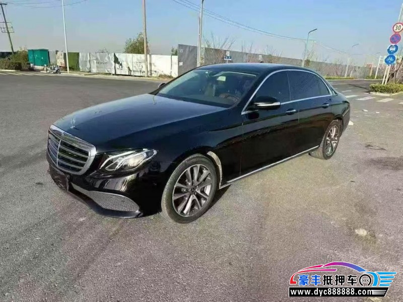 19年奔驰E轿车抵押车出售