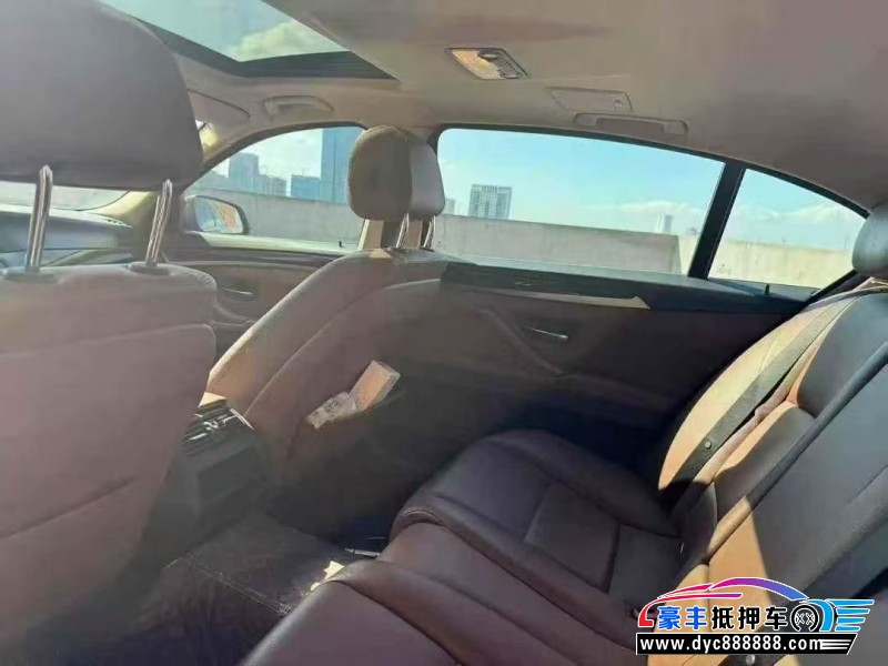 16年宝马5系轿车抵押车出售