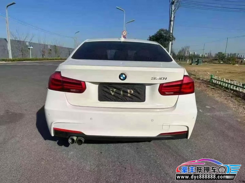 17年宝马3系轿车抵押车出售