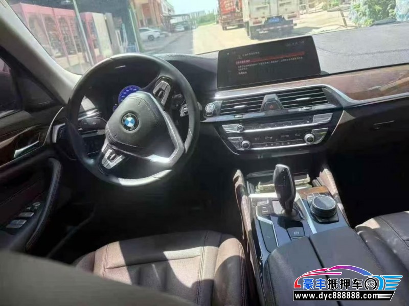 19年宝马5系轿车抵押车出售