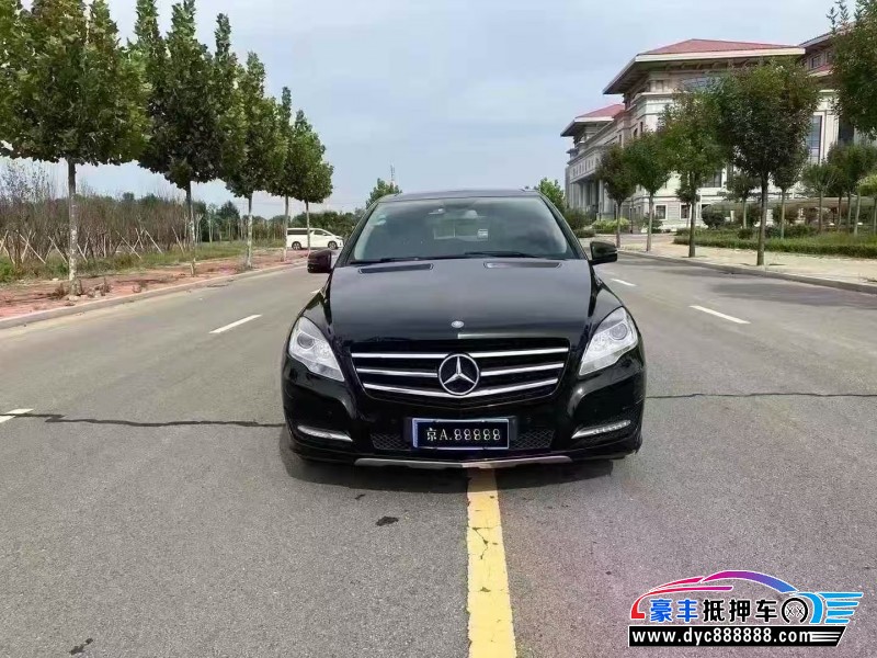 14年奔驰R轿车抵押车出售