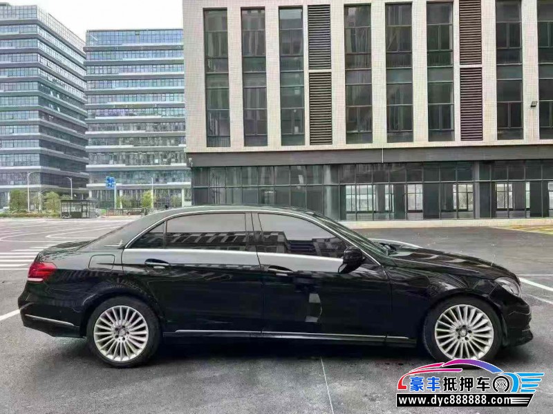15年奔驰E轿车抵押车出售