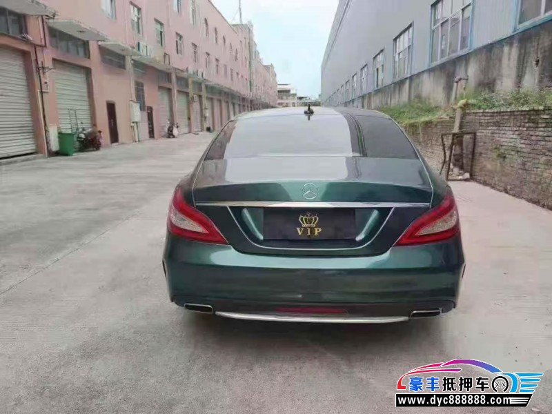 15年奔驰CLS轿车抵押车出售
