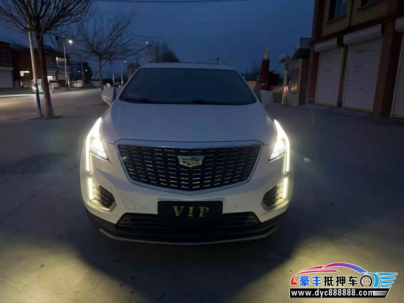 抵押车出售19年凯迪拉克XT5轿车