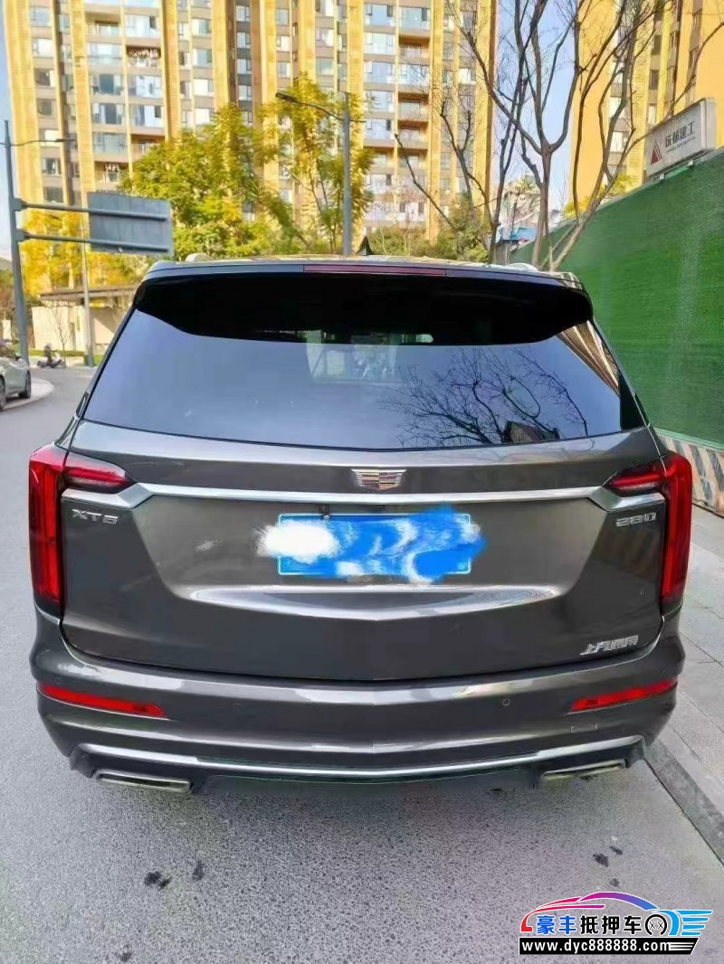 20年凯迪拉克xt6轿车抵押车出售