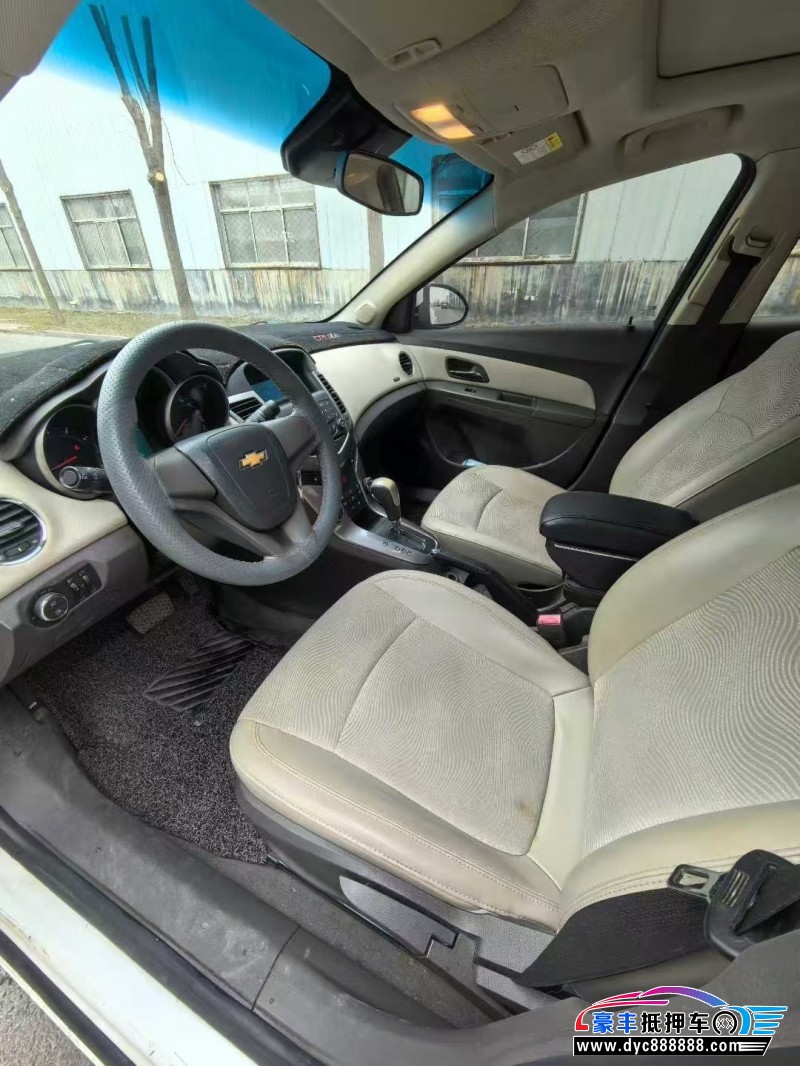 16年雪佛兰科鲁兹轿车抵押车出售