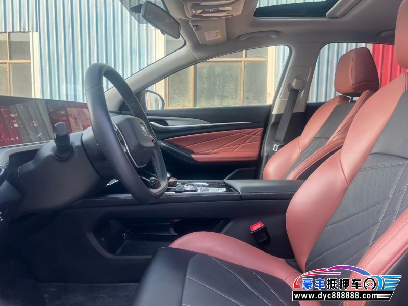 23年长安逸动轿车抵押车出售