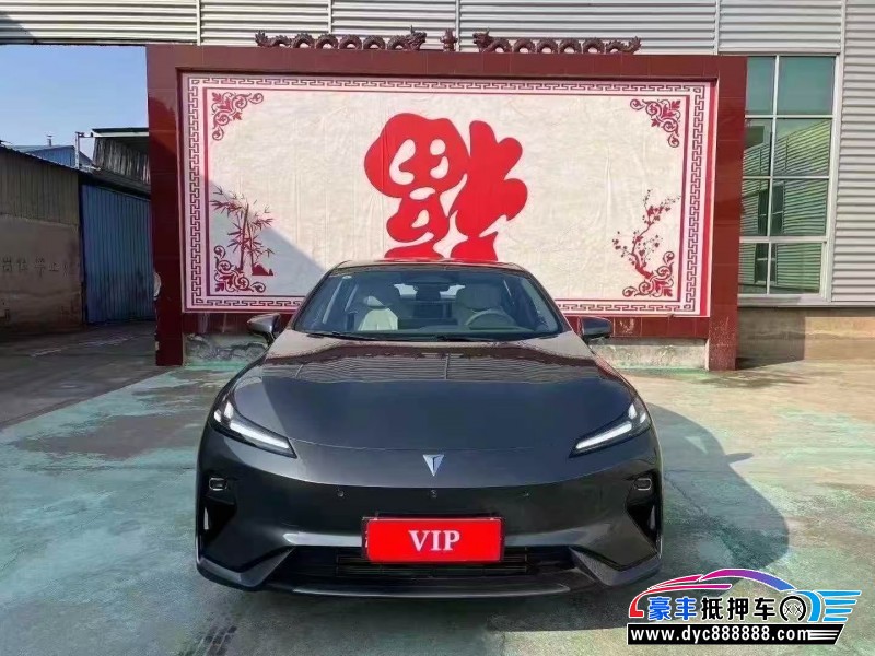 抵押车出售26年长安深蓝L07轿车