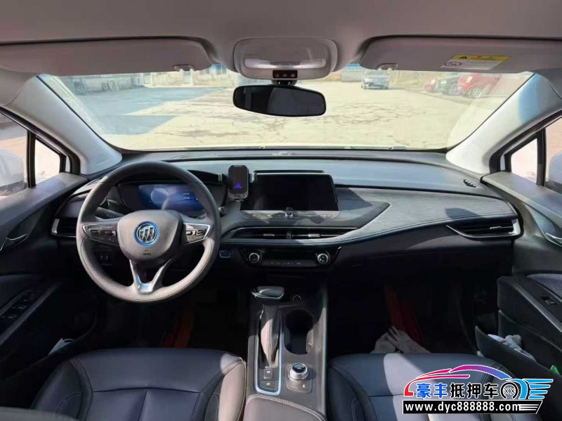 24年别克微蓝轿车抵押车出售