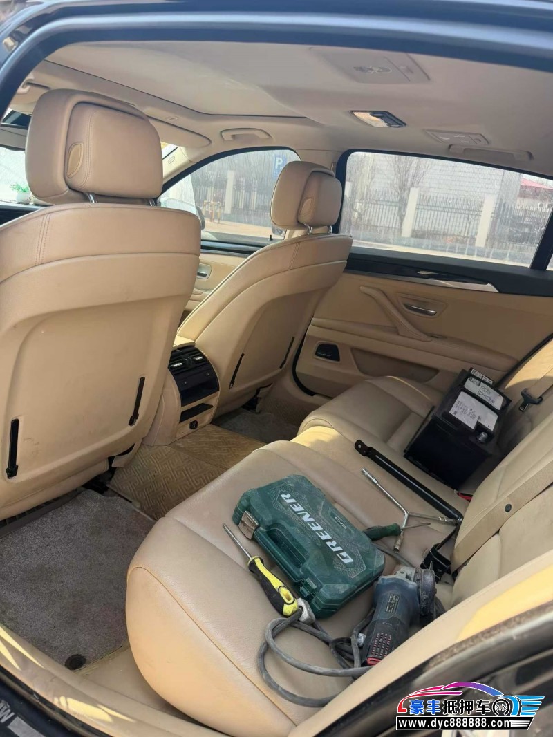 13年宝马5系轿车抵押车出售