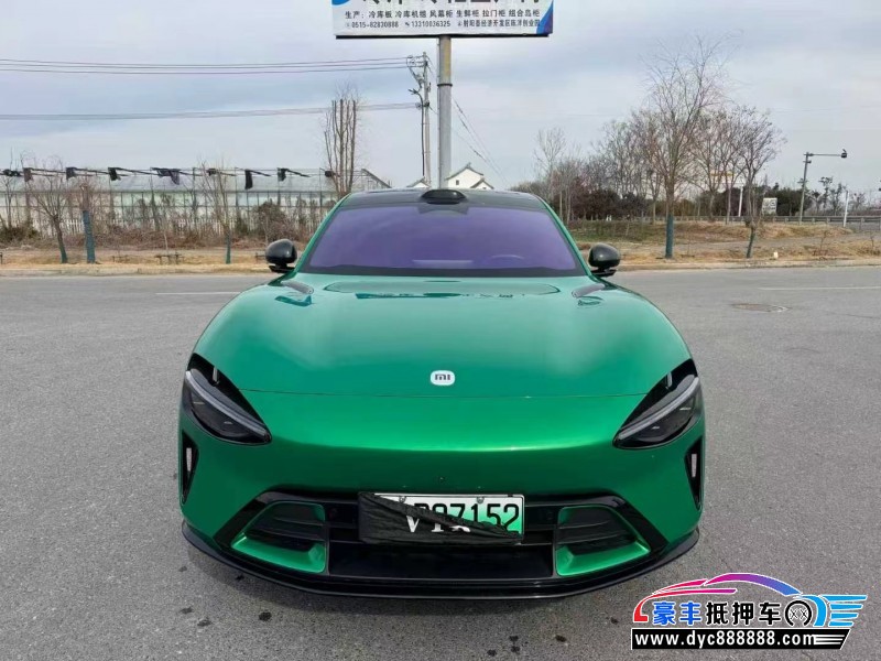 抵押车出售25年小米YU7轿车