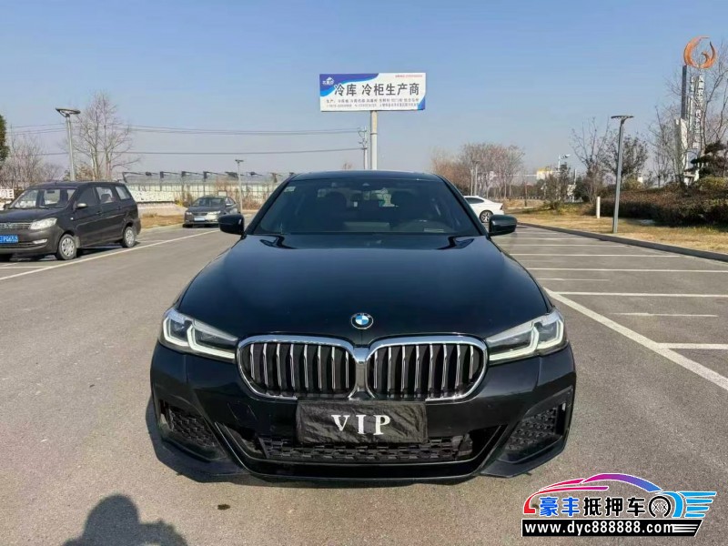 抵押车出售21年宝马5系轿车