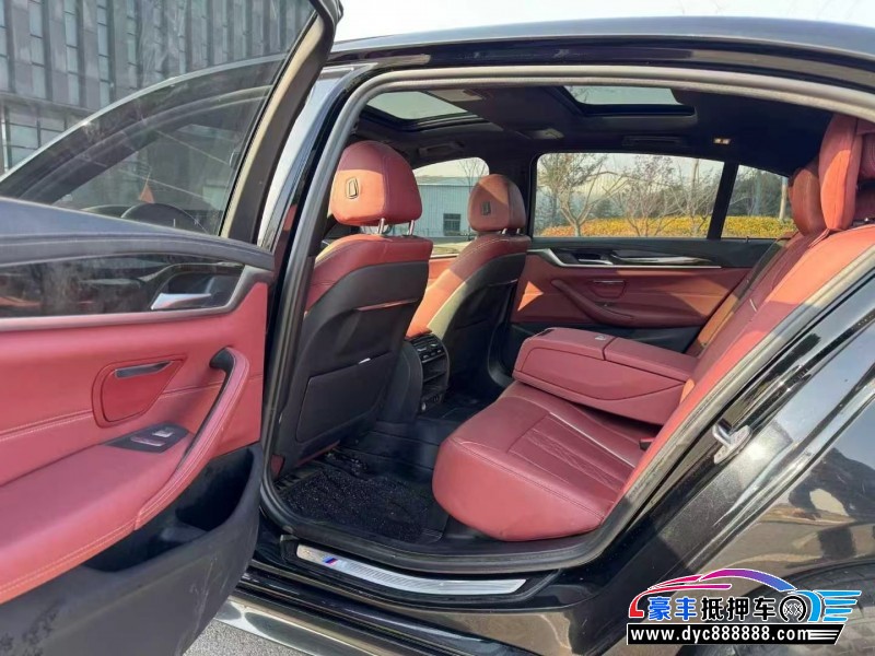 21年宝马5系轿车抵押车出售