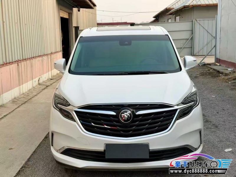 抵押车出售23年别克GL8轿车