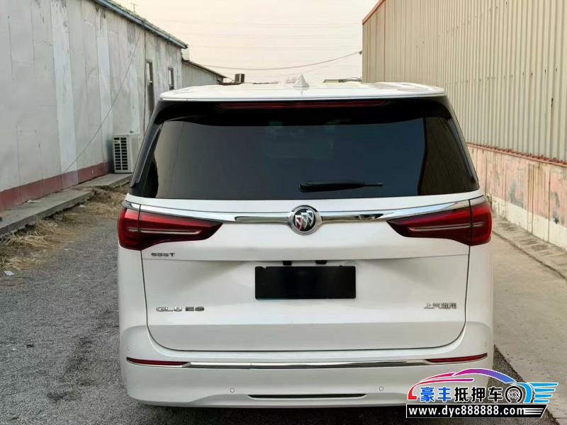 23年别克GL8轿车抵押车出售