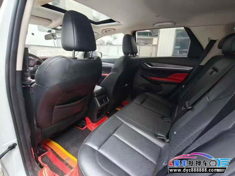 20年长安长安CS55轿车抵押车出售