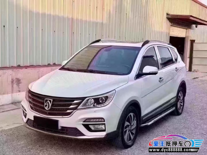 18年宝骏560轿车抵押车出售