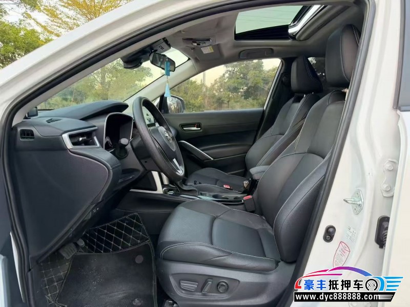 24年丰田锋兰达轿车抵押车出售