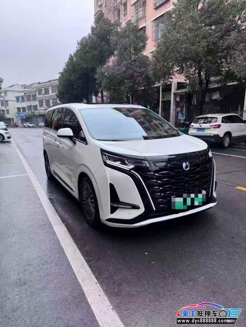 23年腾势D9轿车抵押车出售