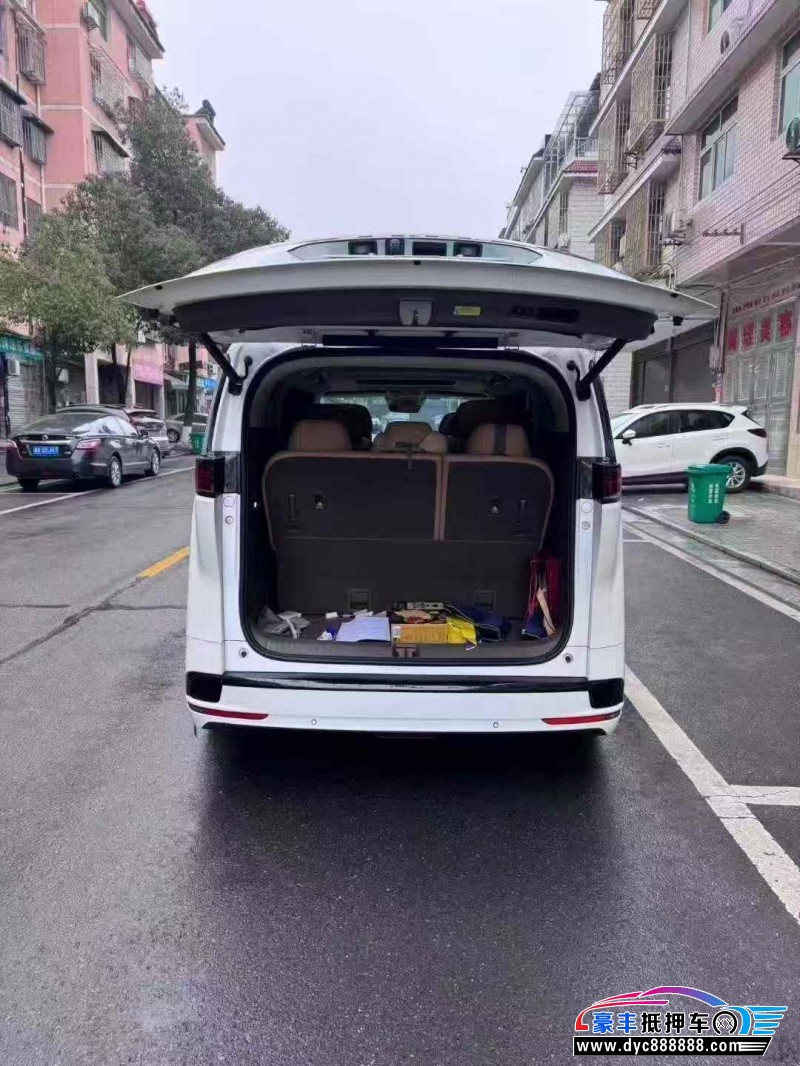 23年腾势D9轿车抵押车出售