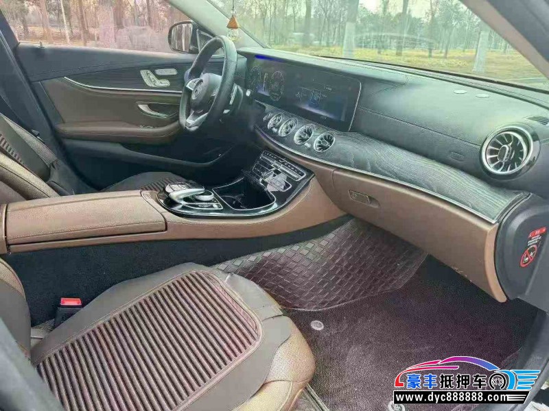 18年奔驰E轿车抵押车出售