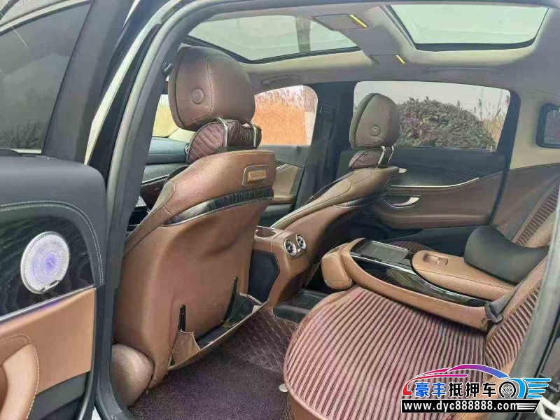 18年奔驰E轿车抵押车出售