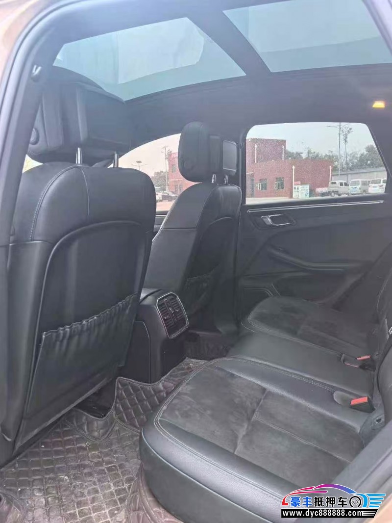 16年保时捷Macan迈凯SUV抵押车出售