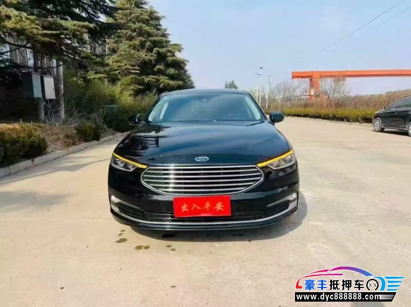 抵押车出售20年福特金牛座轿车