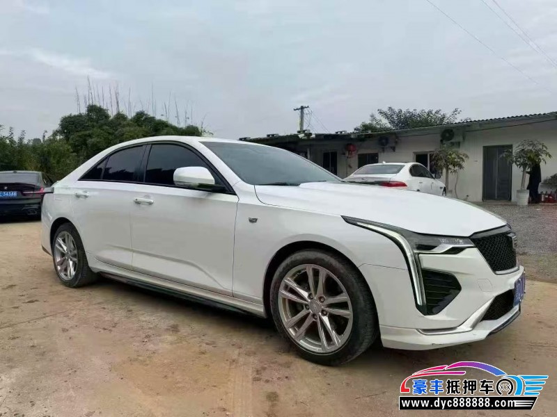 22年凯迪拉克CT4轿车抵押车出售