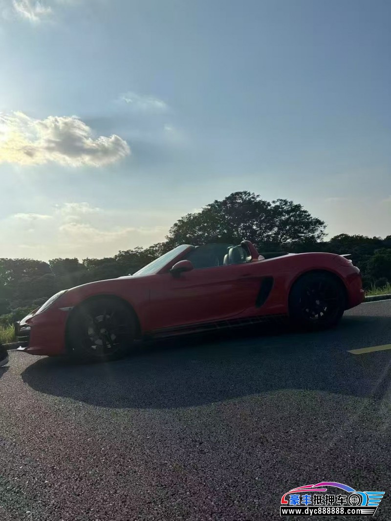 13年保时捷Boxster轿车抵押车出售