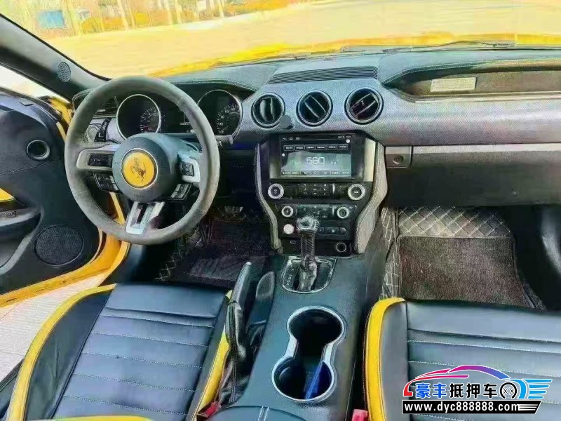 16年福特野马轿车抵押车出售