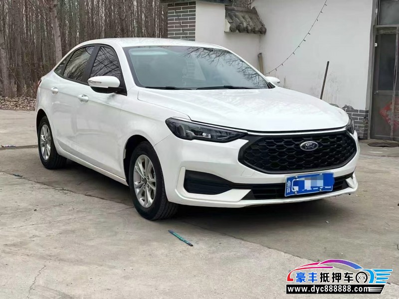 21年福特福睿斯轿车抵押车出售