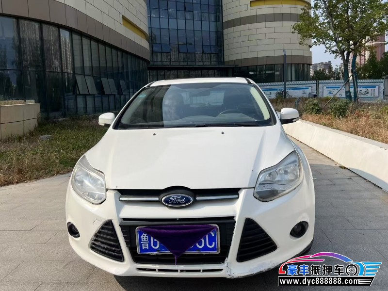 抵押车出售14年福特福克斯轿车