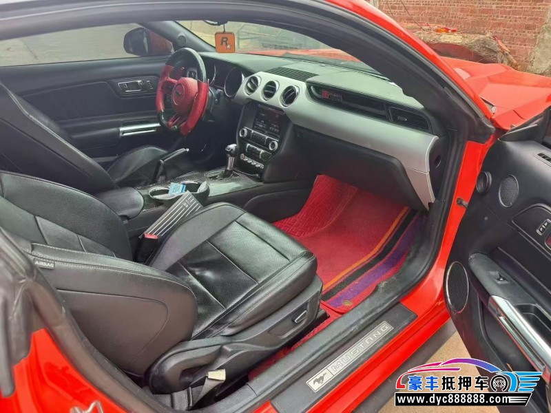 15年福特野马轿车抵押车出售