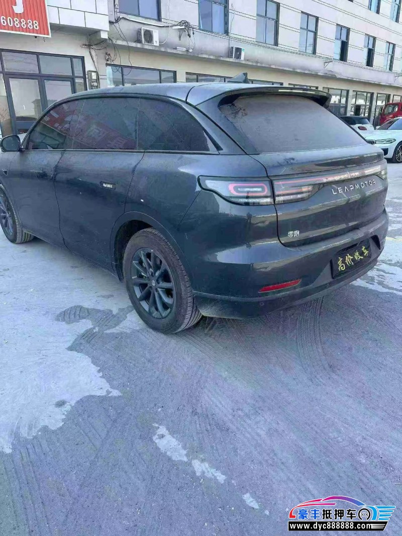 24年零跑C11轿车抵押车出售